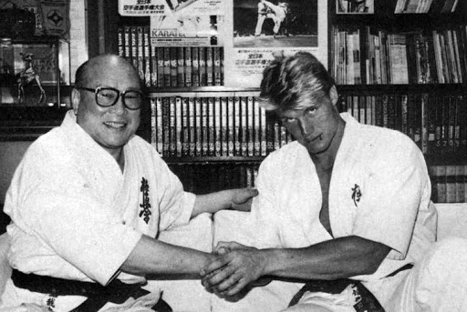 Masutatsu Oyama: il fondatore del Kyokushin - MotivateMe