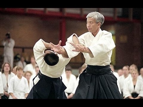 Doshu Moriteru Ueshiba - YouTube